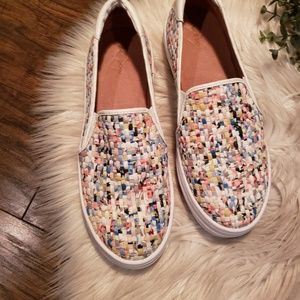 caslon alden slip on sneaker